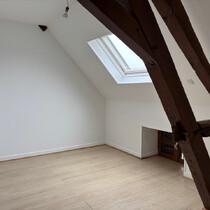 13 km de Beaune, appartement T3 avec parking